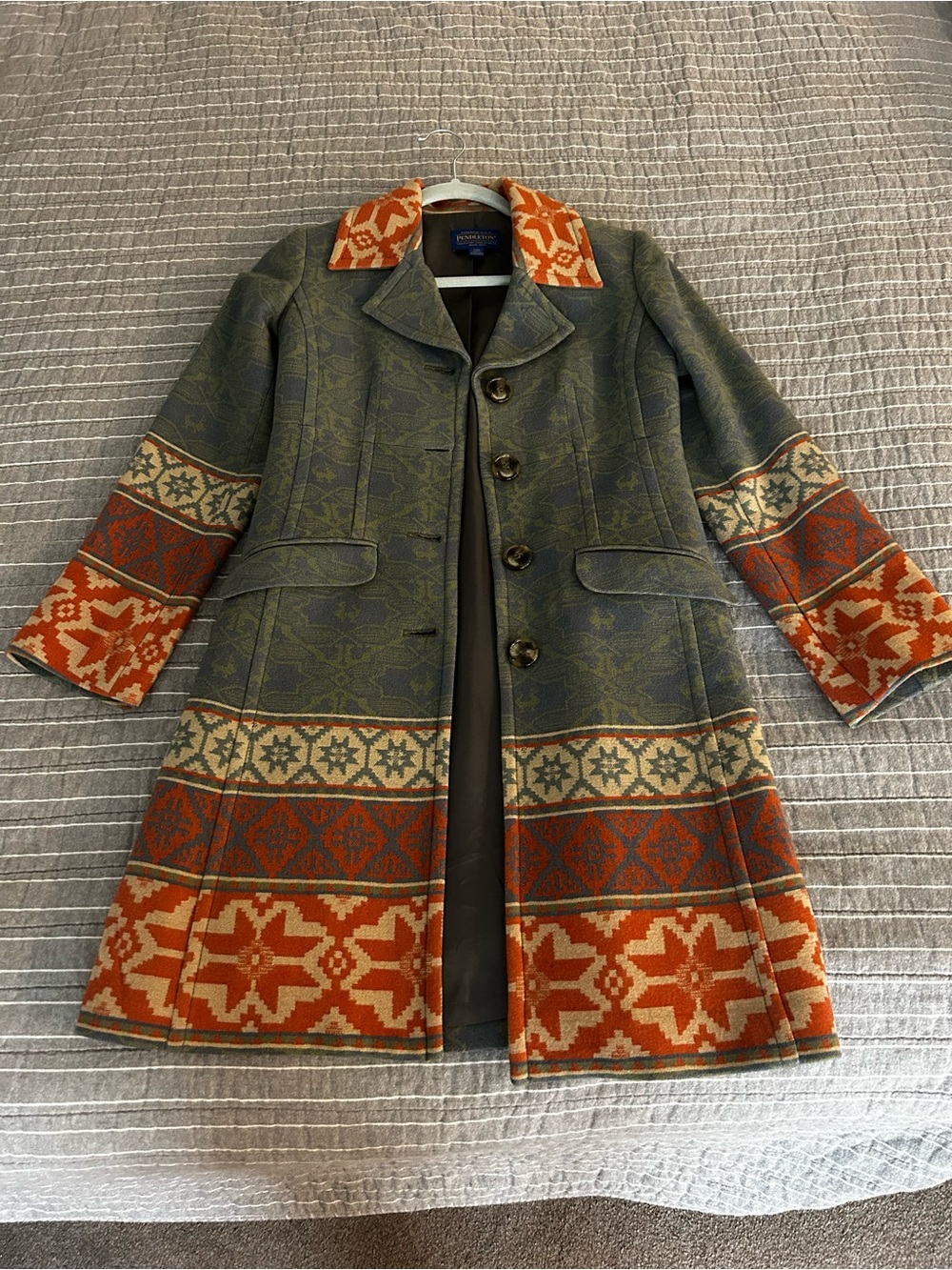 Gorgeous Rare Pendleton Wool Orange & Gray Coat